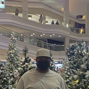 Meet your Posher, Dejon